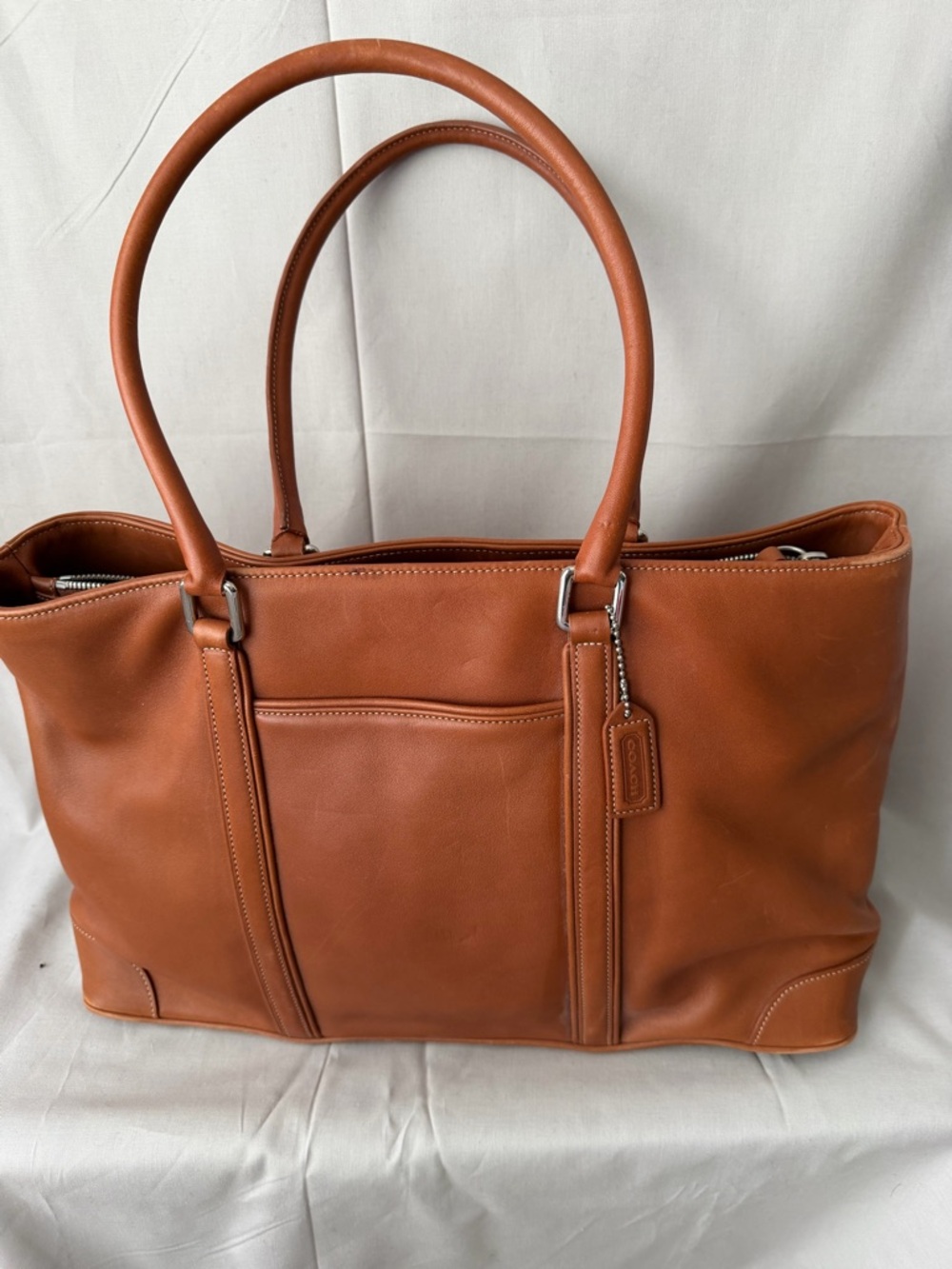 Coach Vtg Leather Tote in Cognac Brown (bin C)